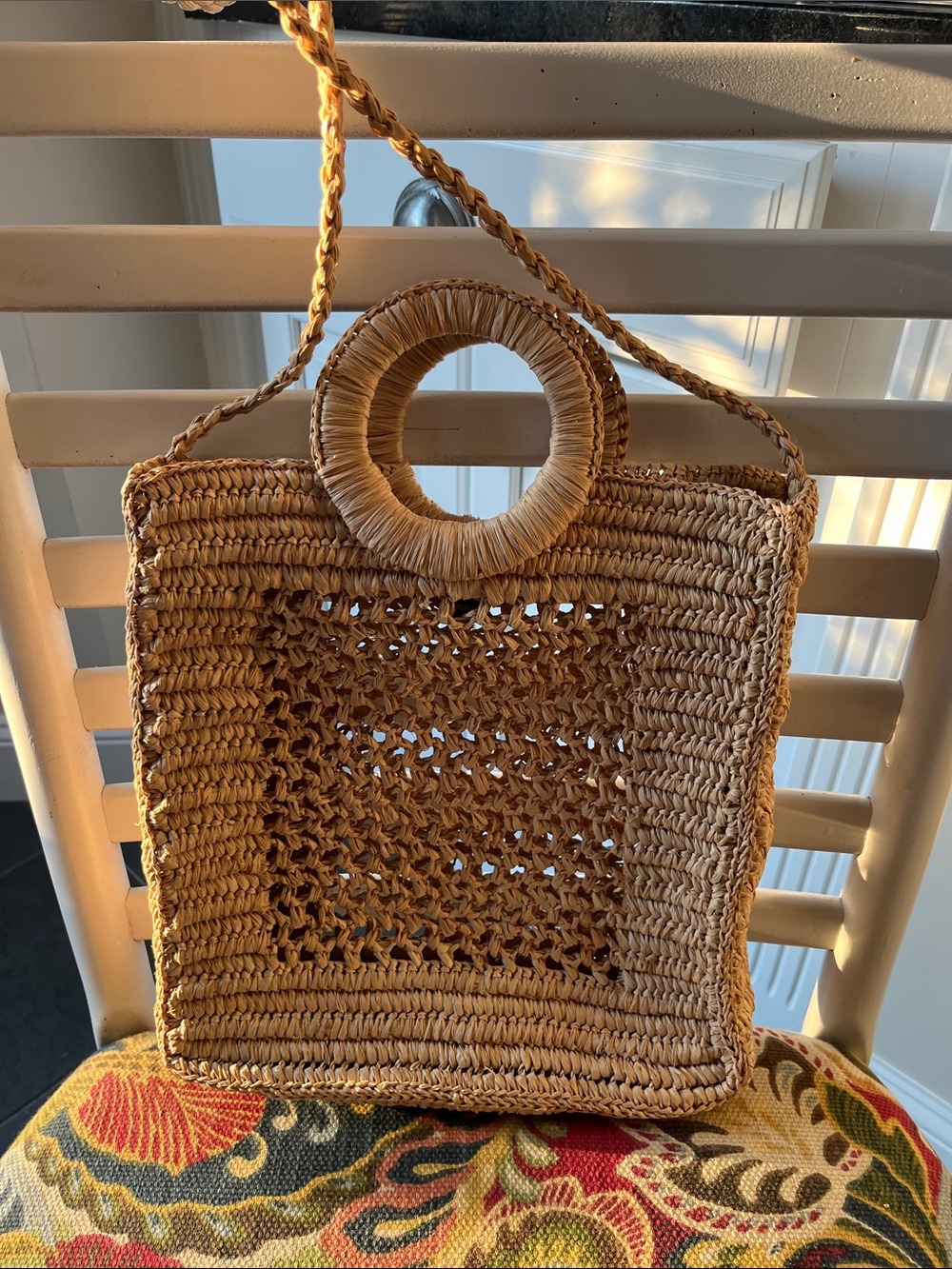 Hat Attack Woven Raffia Tote Bag in Natural Tan classic!!